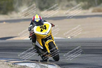 media/Jan-15-2026-Racers Edge (Thu) [[dfebeb70ab]]/2-A Group/Session 5 Turn 2/